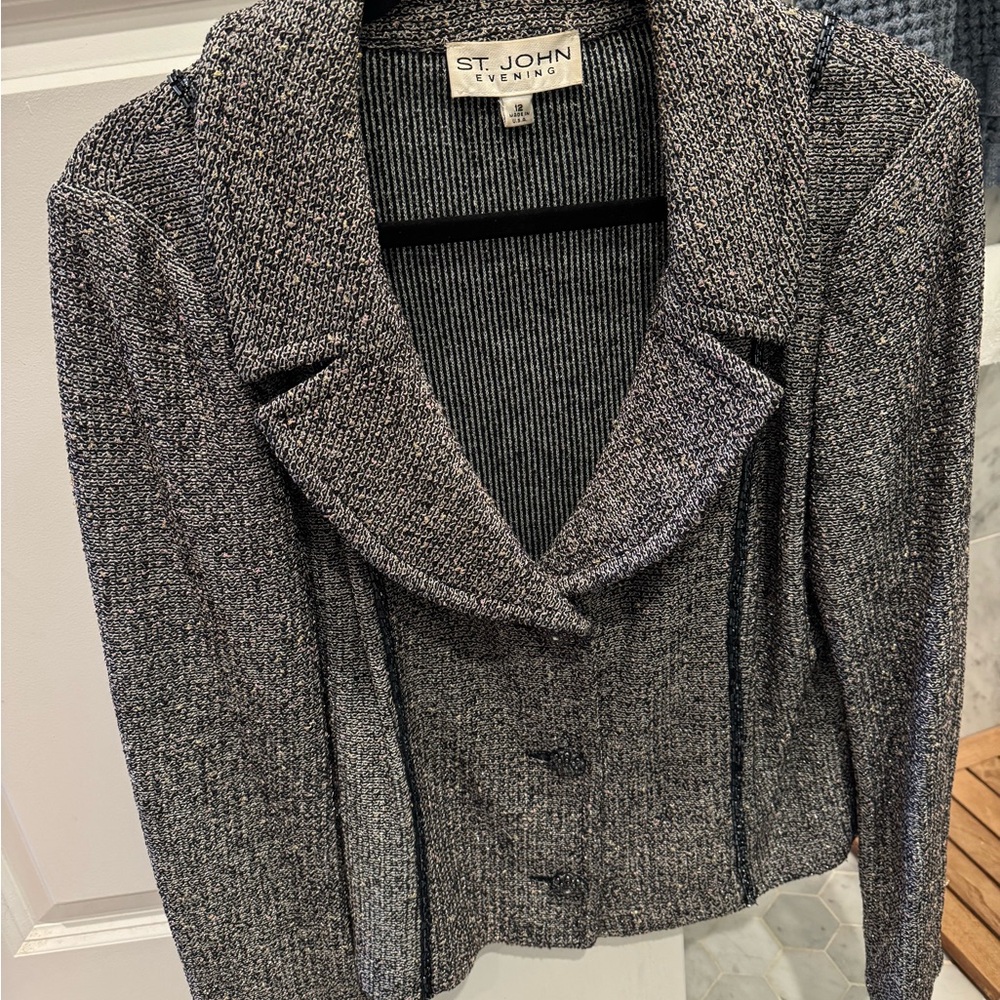 St. John Women's Black and Gray Blazer
